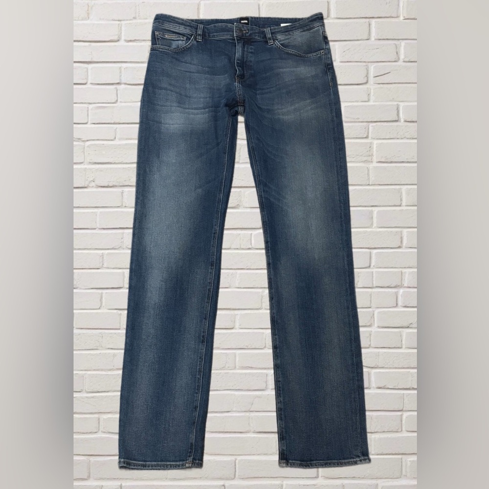 BOSS Hugo Boss 34x34 Stretch Straight Leg Jeans Medium Wash